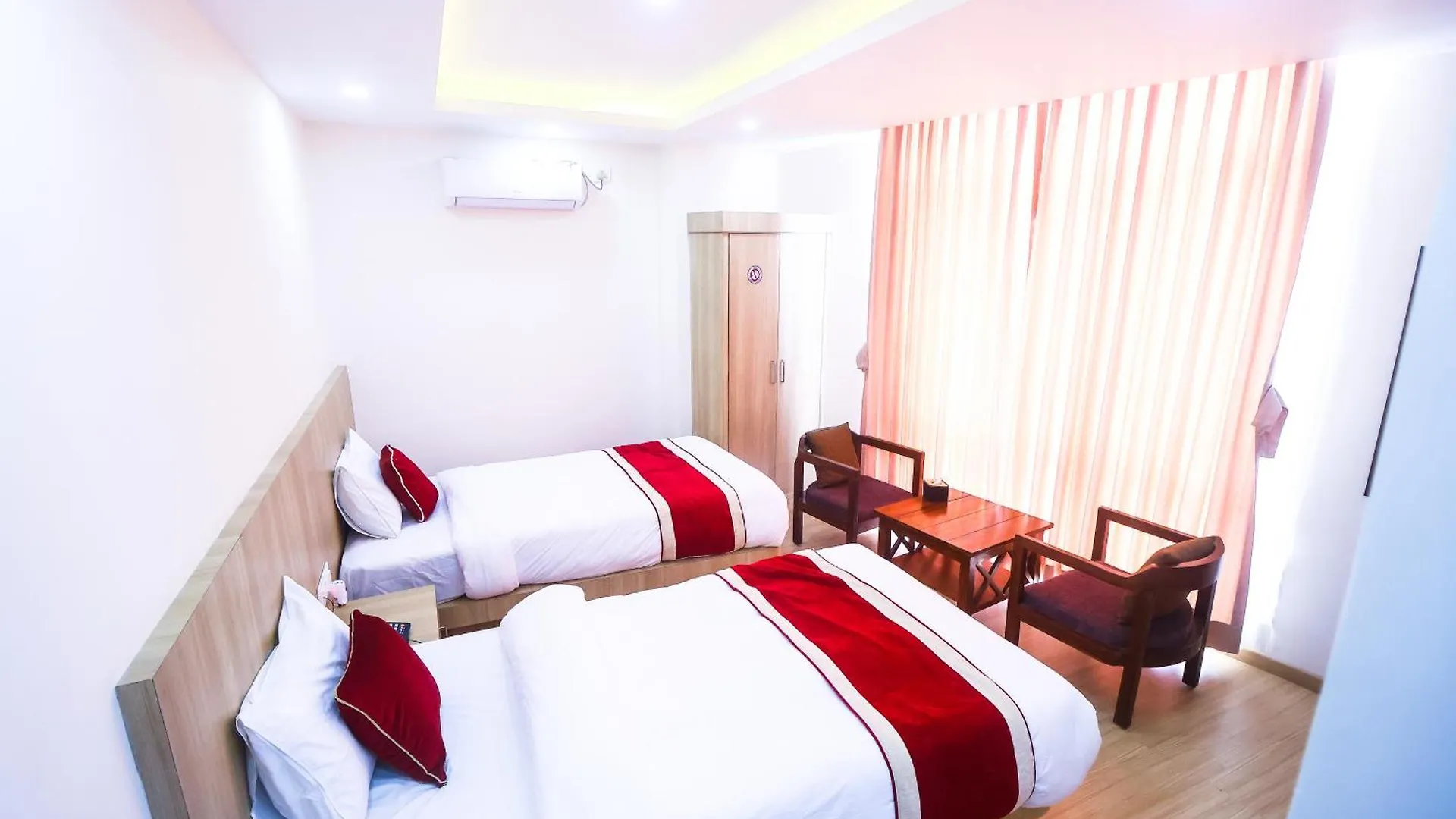 Hotel Namaskar Kathmandu 2*,  Nepal